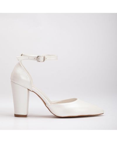 Туфли Gisele Closed Toe High Block Heels
