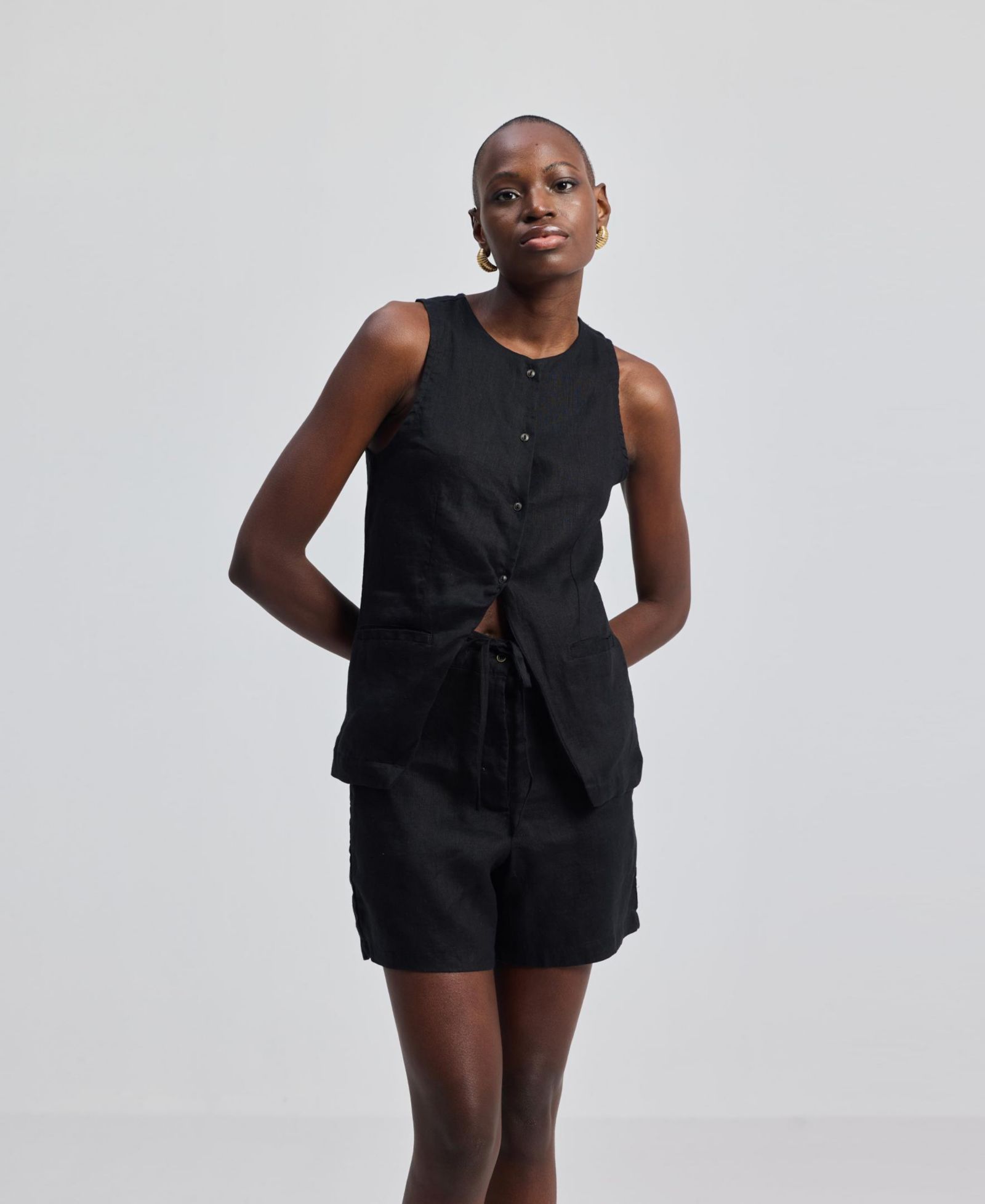 Reistor Women's Hemp Shorts in Black