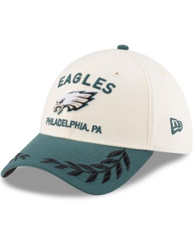 Мужская кепка New Era Men's Cream/Green Philadelphia Eagles 2025 NFL Draft 39THIRTY Flex Hat