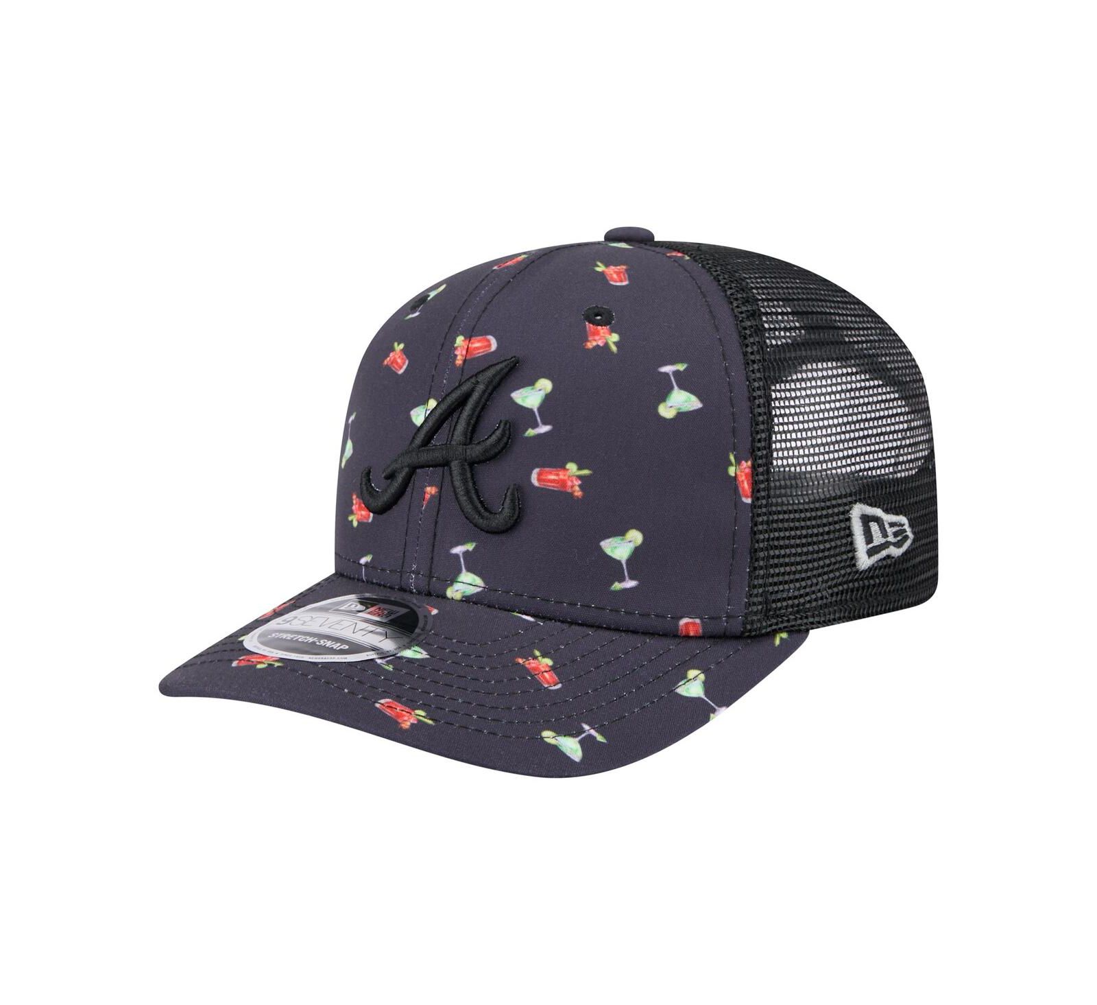 Мужская кепка New Era Atlanta Braves Adventure Drinks Pattern 9SEVENTY Stretch-Snap черного цвета