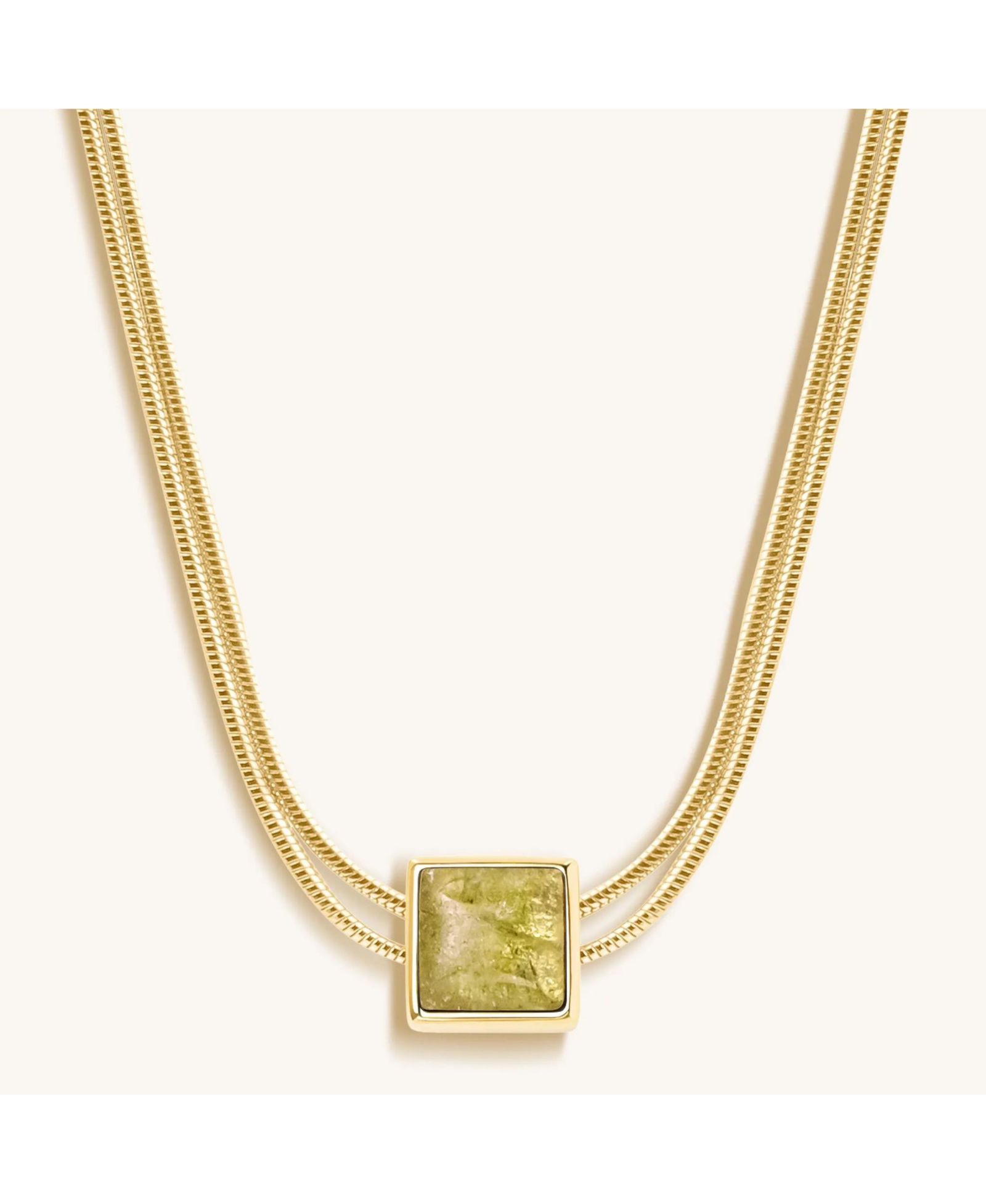 Karma and Luck ожерелье с кулоном Peridot Gold Evil Eye (августовский камень рождения)