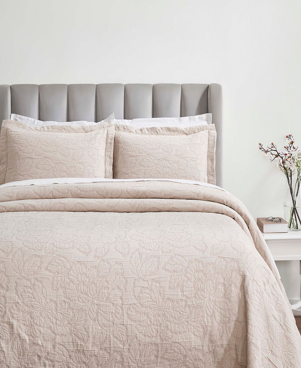 Superior Набор из 3 предметов Superior Hibiscus Cotton Matelassé Woven Bedspread Set, Queen