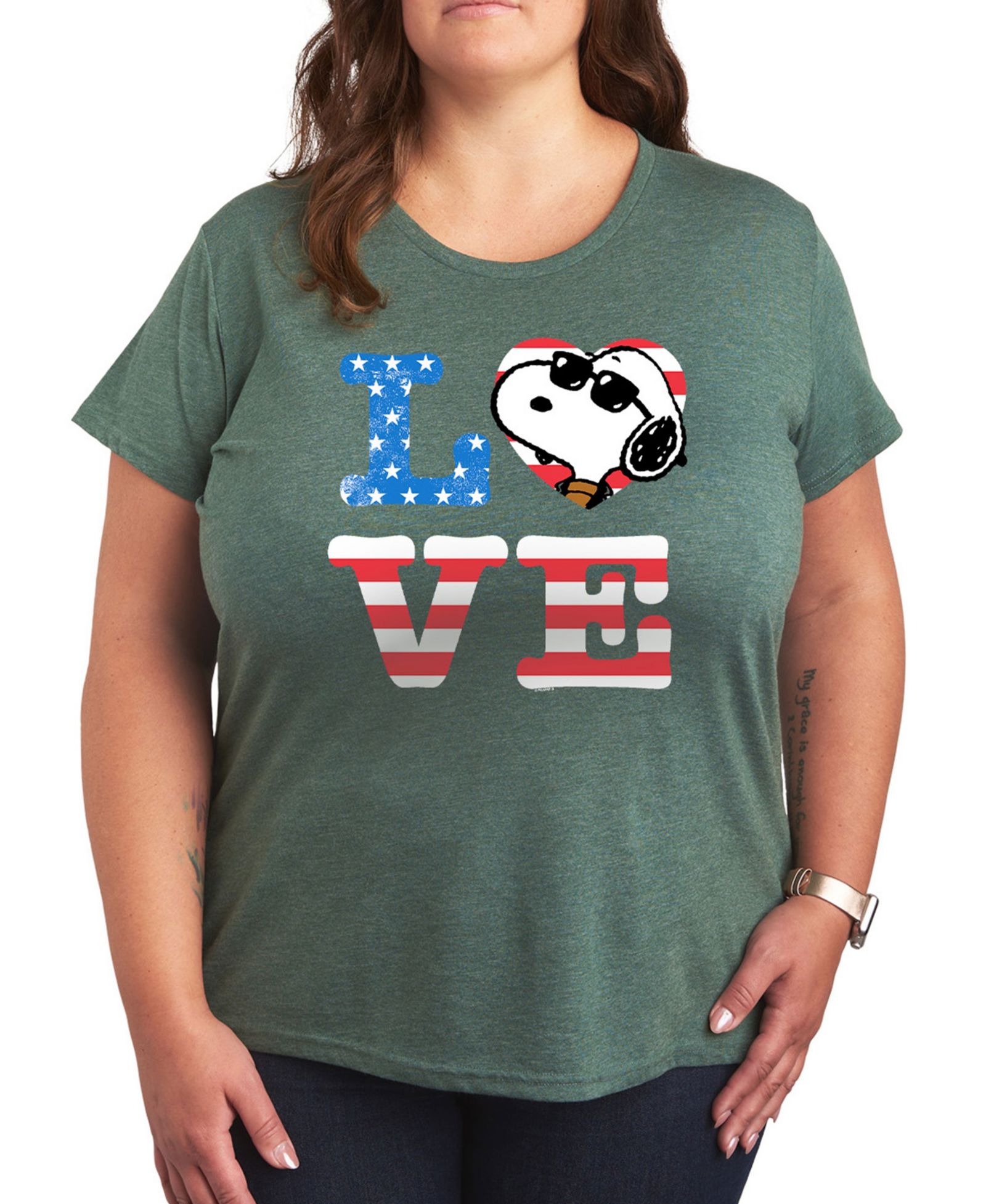 Женская футболка Hybrid Apparel Plus Size Peanuts Snoopy Love Americana с круглым вырезом