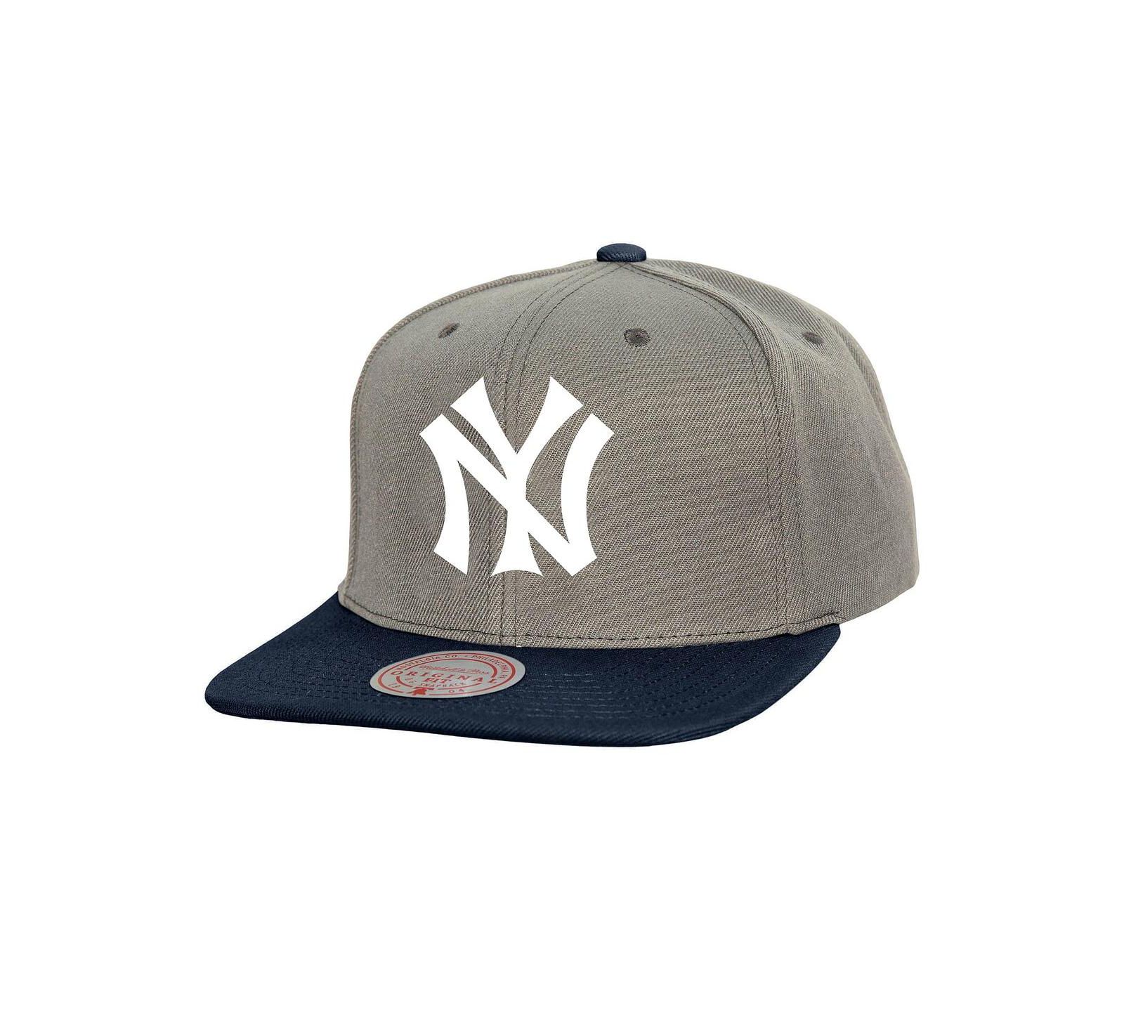 Mitchell & Ness Men's Gray New York Yankees Cooperstown Collection Basic Flip Snapback Hat