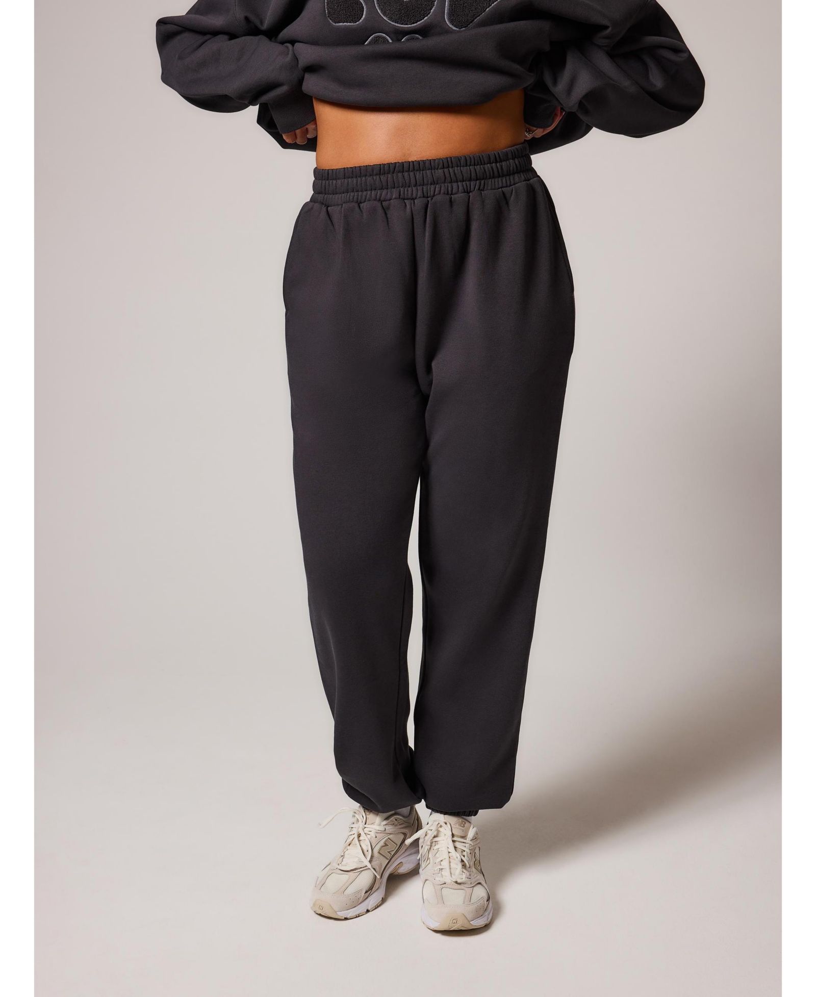 LOVALL Women's Cuffed Relaxed Fit Joggers
