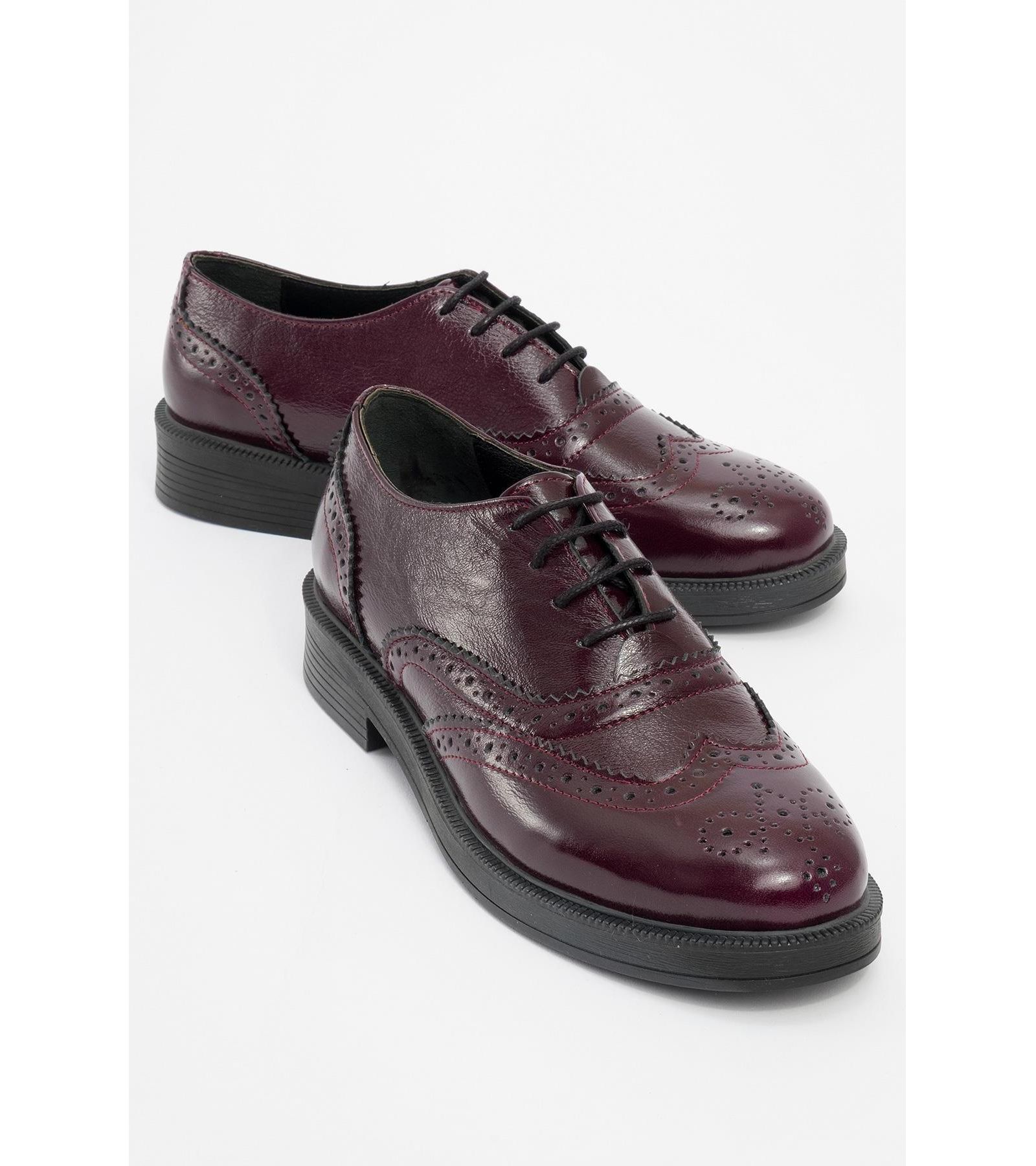 Туфли Forever & Always Shoes Women's Lace-Up Leather Oxford на устойчивом каблуке