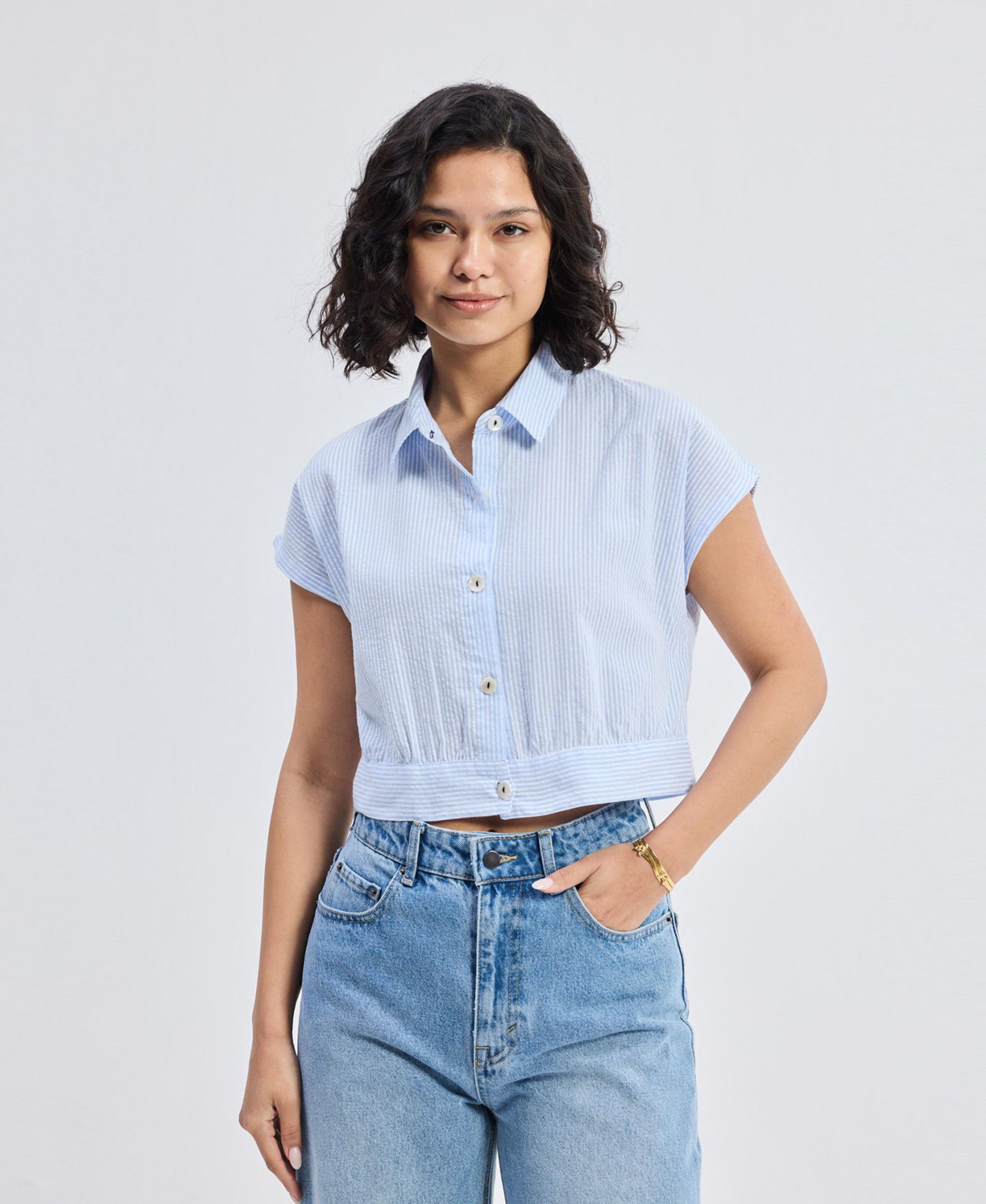 Reistor Women's Oversized Crop Shirt
