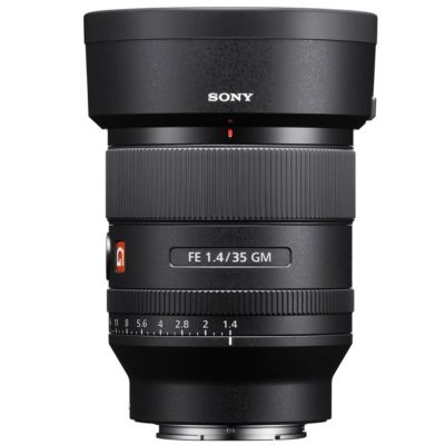 Sony FE 35mm f/1.4 GM Lens, Bundle with 67mm Filter Kit  15x15" Lens Wrap