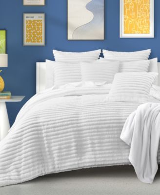 J. Queen Bold Darby 3-Pc. Comforter Set, Full/Queen