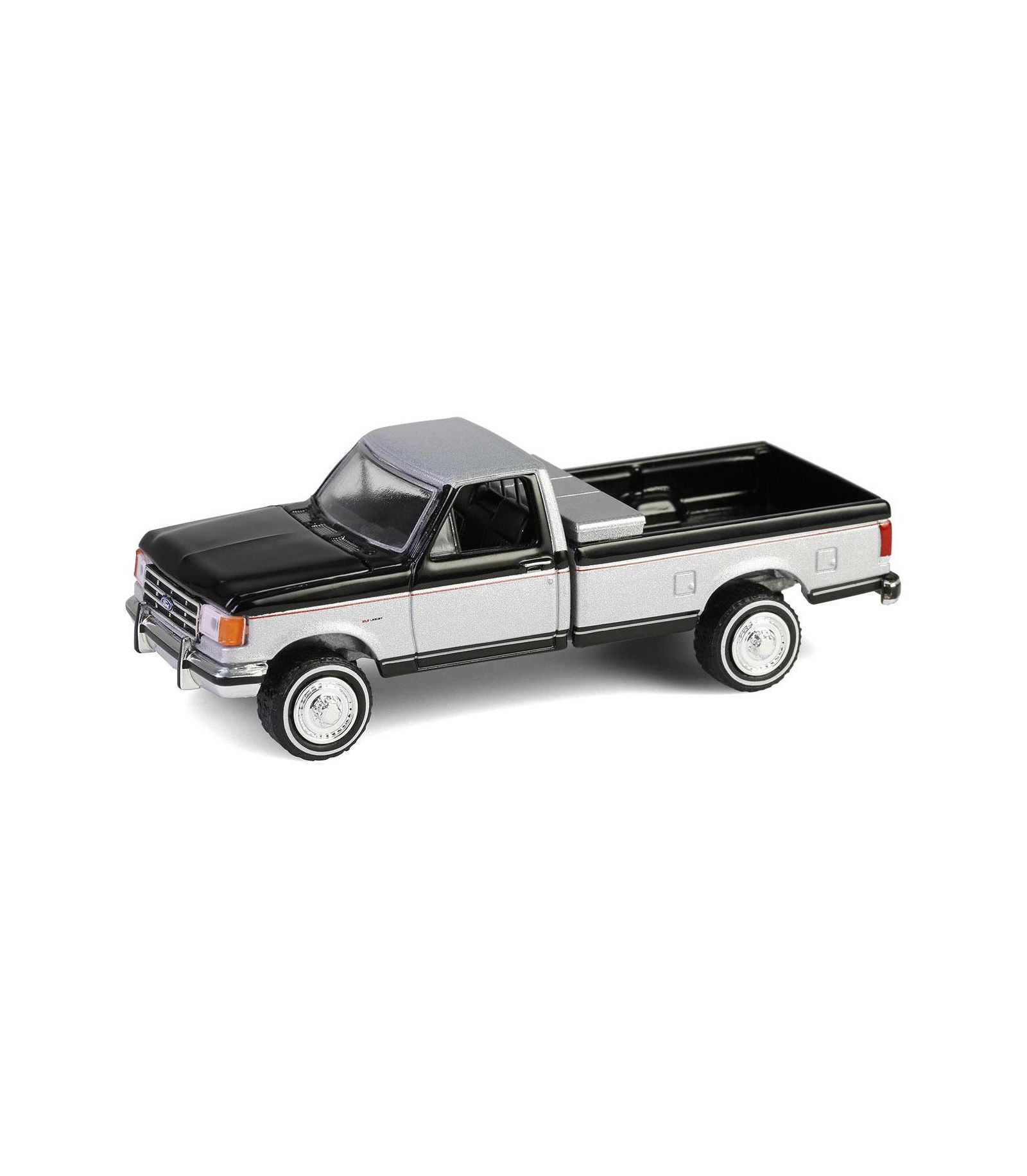 Модель Greenlight 1/64 1990 F-250 w/ Tool Box Black and Silver Metallic Down on the Farm 10 48100- E