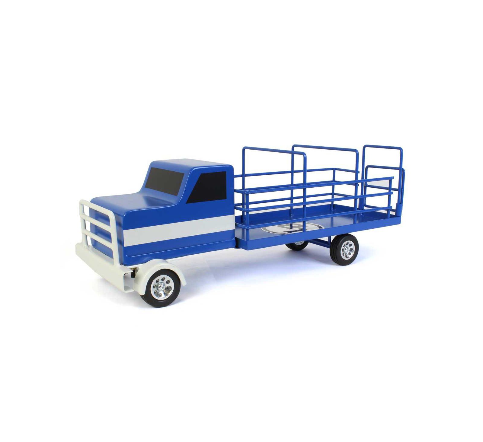 Little Buster Toys 1/16 Scale Metal Cattle Truck with Rear Hitch