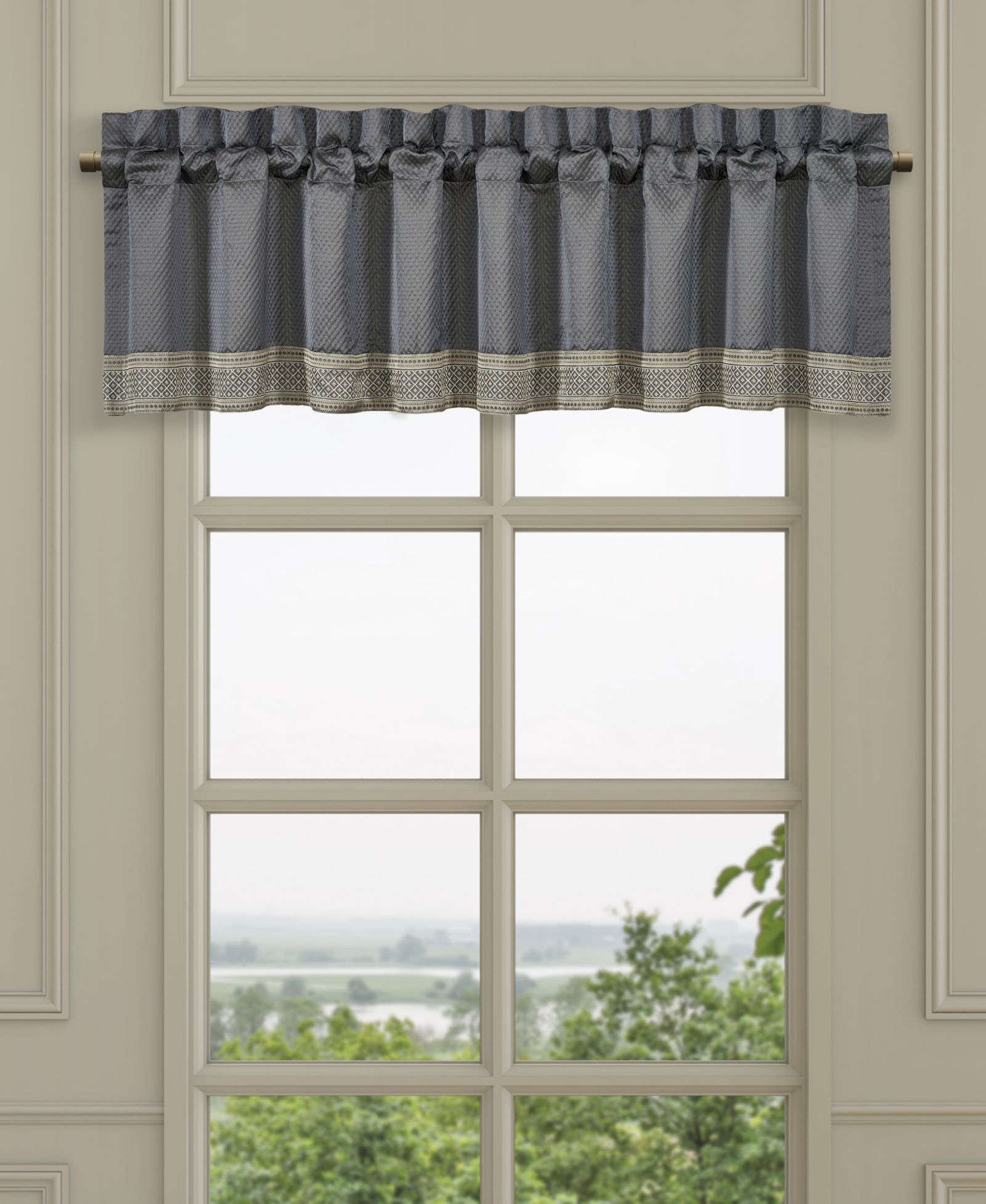 J Queen New York Excelsior Window Straight Valance, 18" x 88"