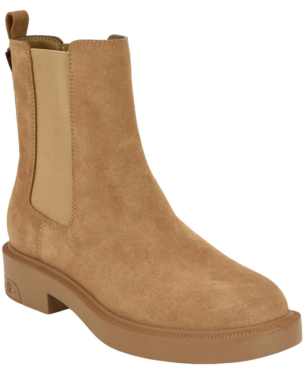GUESS Women's Fynli Double Gore Chelsea Booties