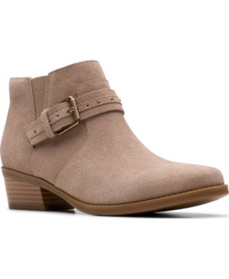 Light Taupe