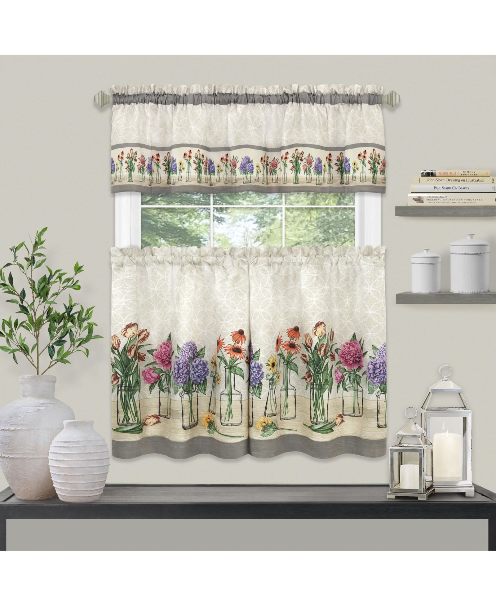 Комплект кухонных штор Kate Aurora 3 Piece Gardenia Florals Rod Pocket - 36 in. Long