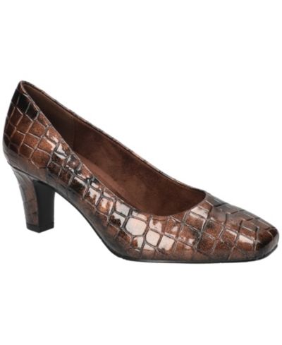 Easy Street Women's Poet Square Toe Pumps