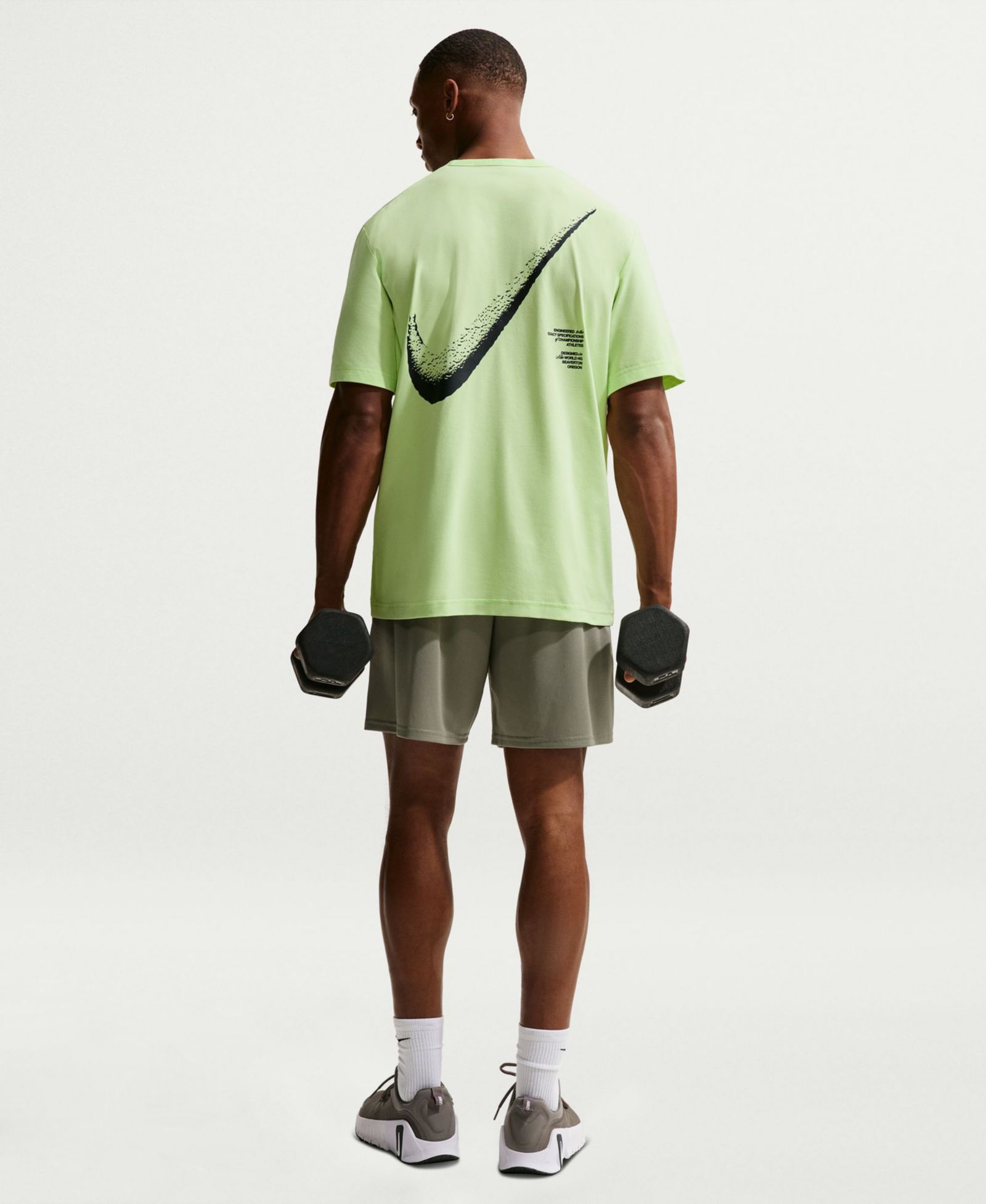 Nike Men's Hyverse Dri-FIT UV Training Crewneck T-Shirt