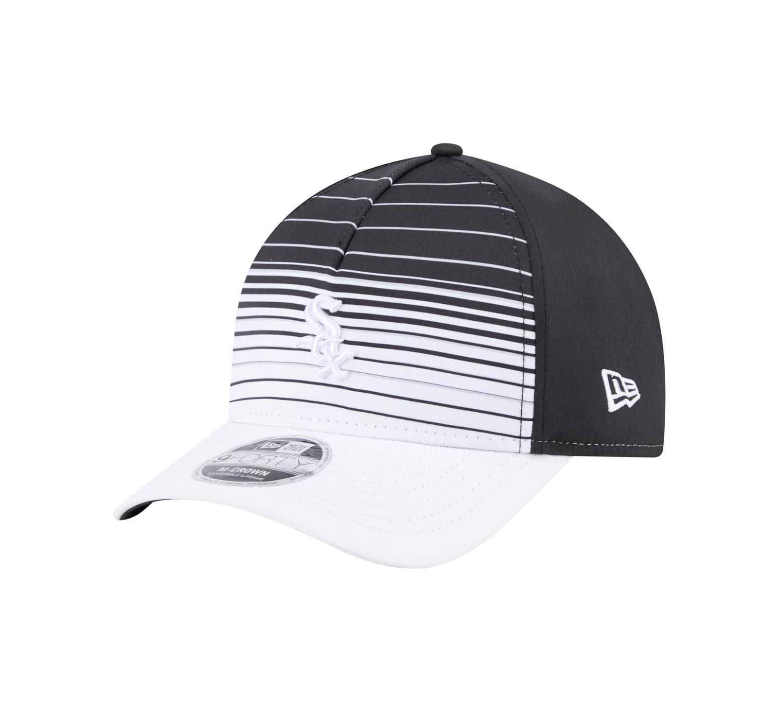New Era Men's Black Chicago White Sox Gradient 9FORTY M-Crown Adjustable Hat