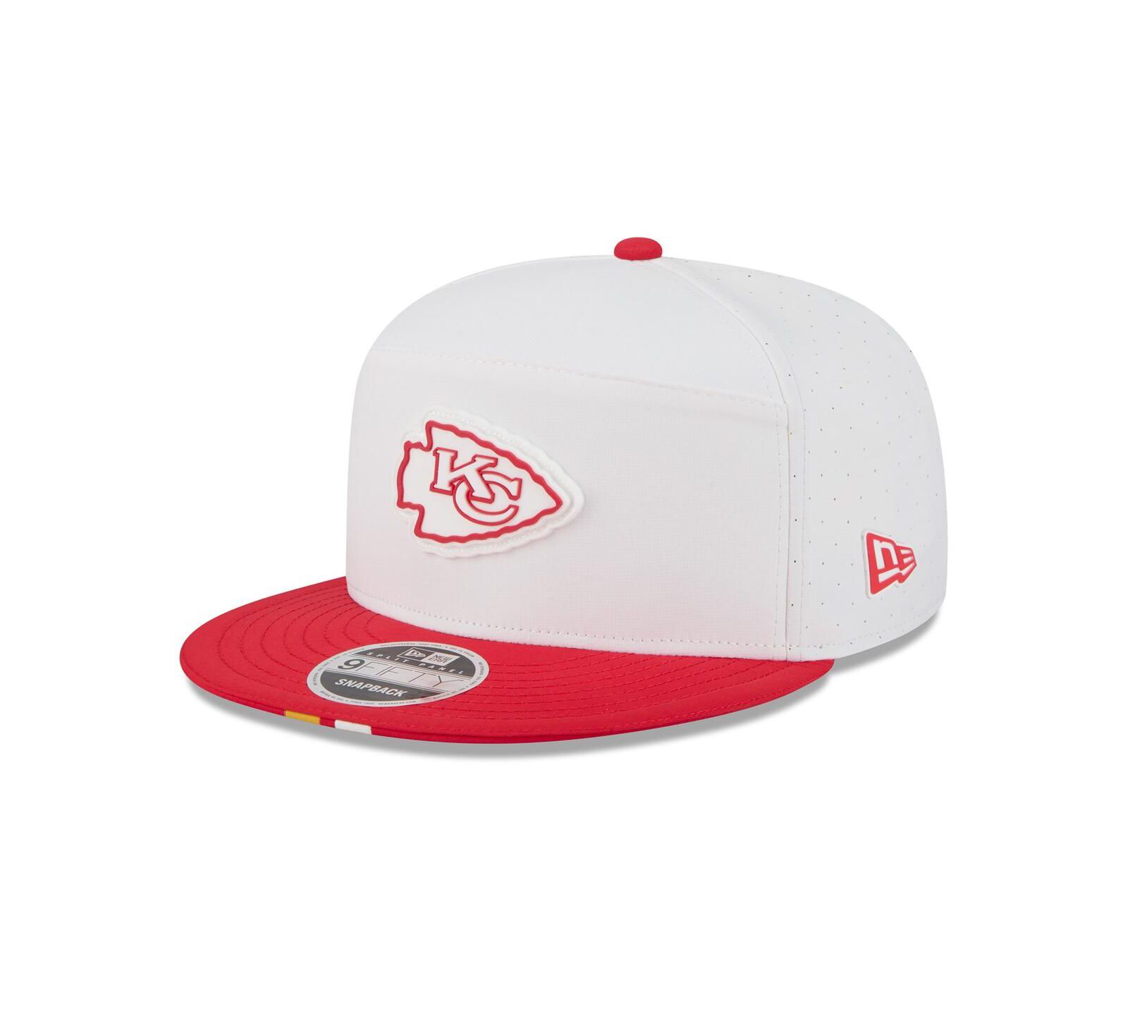Мужская кепка New Era White/Red Kansas City Chiefs 2025 NFL Training Camp Split Panel 9FIFTY Snapback
