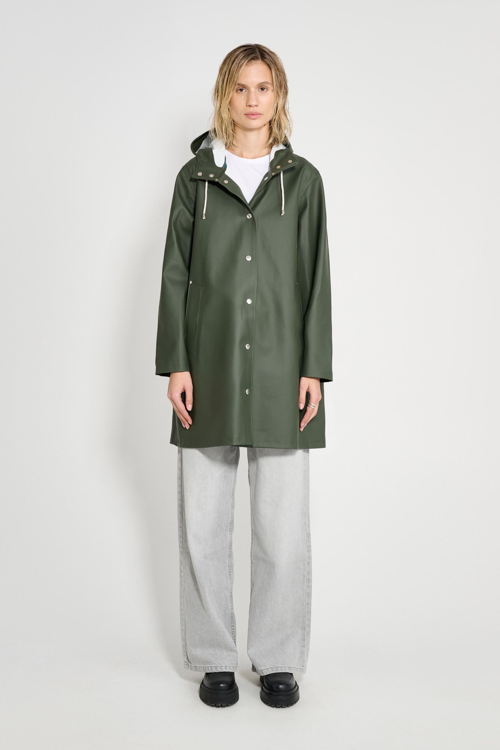 Stutterheim Mosebacke капюшон длинный рукав дождевик
