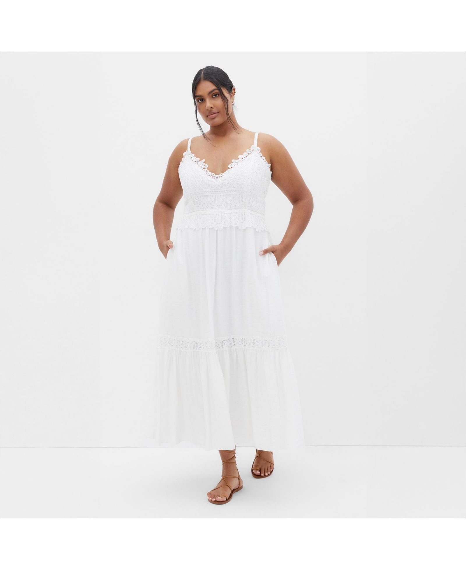 Платье макси Brielle Plus Size от CITY CHIC