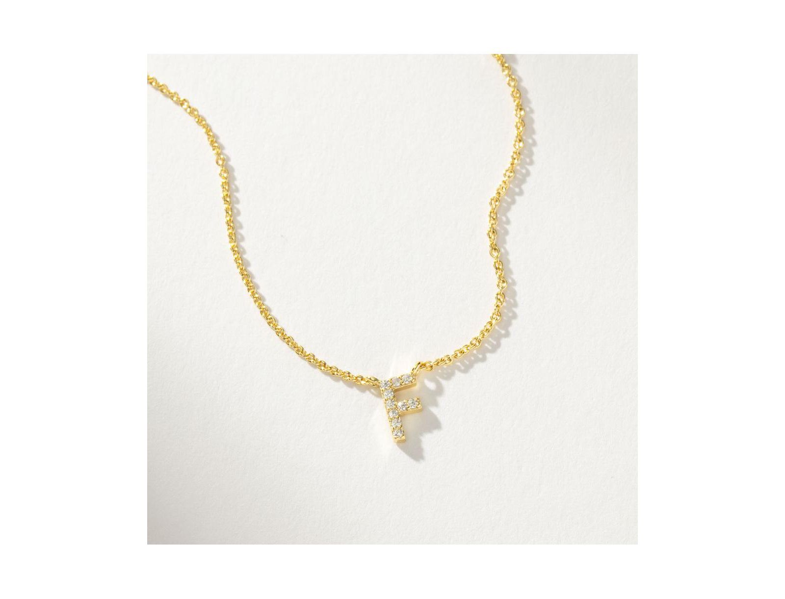 Uncommon James ожерелье с инициалами 14k Gold-Plated Pave