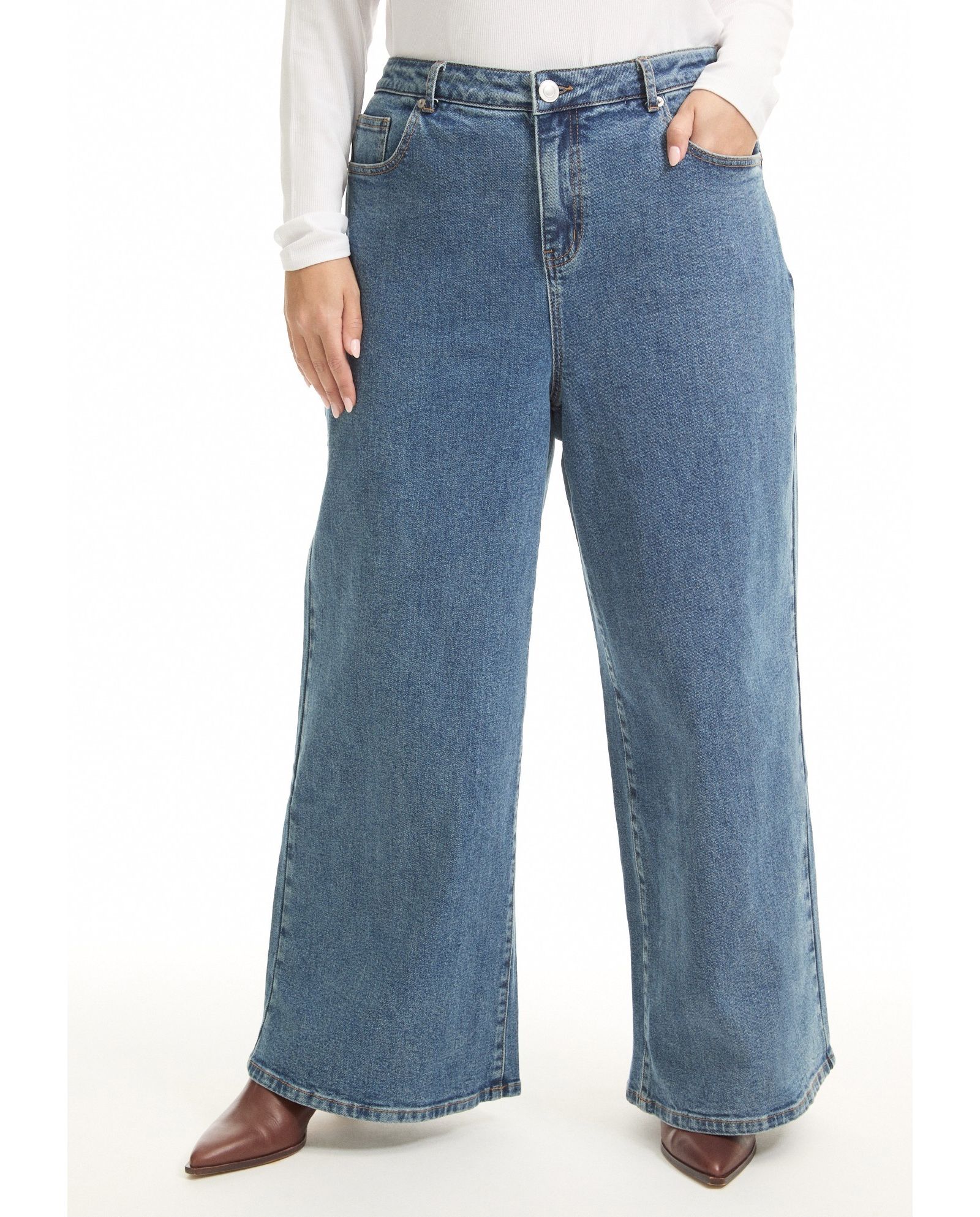 June & Vie Women's June and Vie June Fit High-Rise Jeans