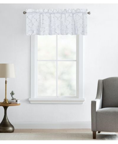 Kate Auroras Trellis Lattice Rod Pocket Valance - 56 in. W x 18 in. L