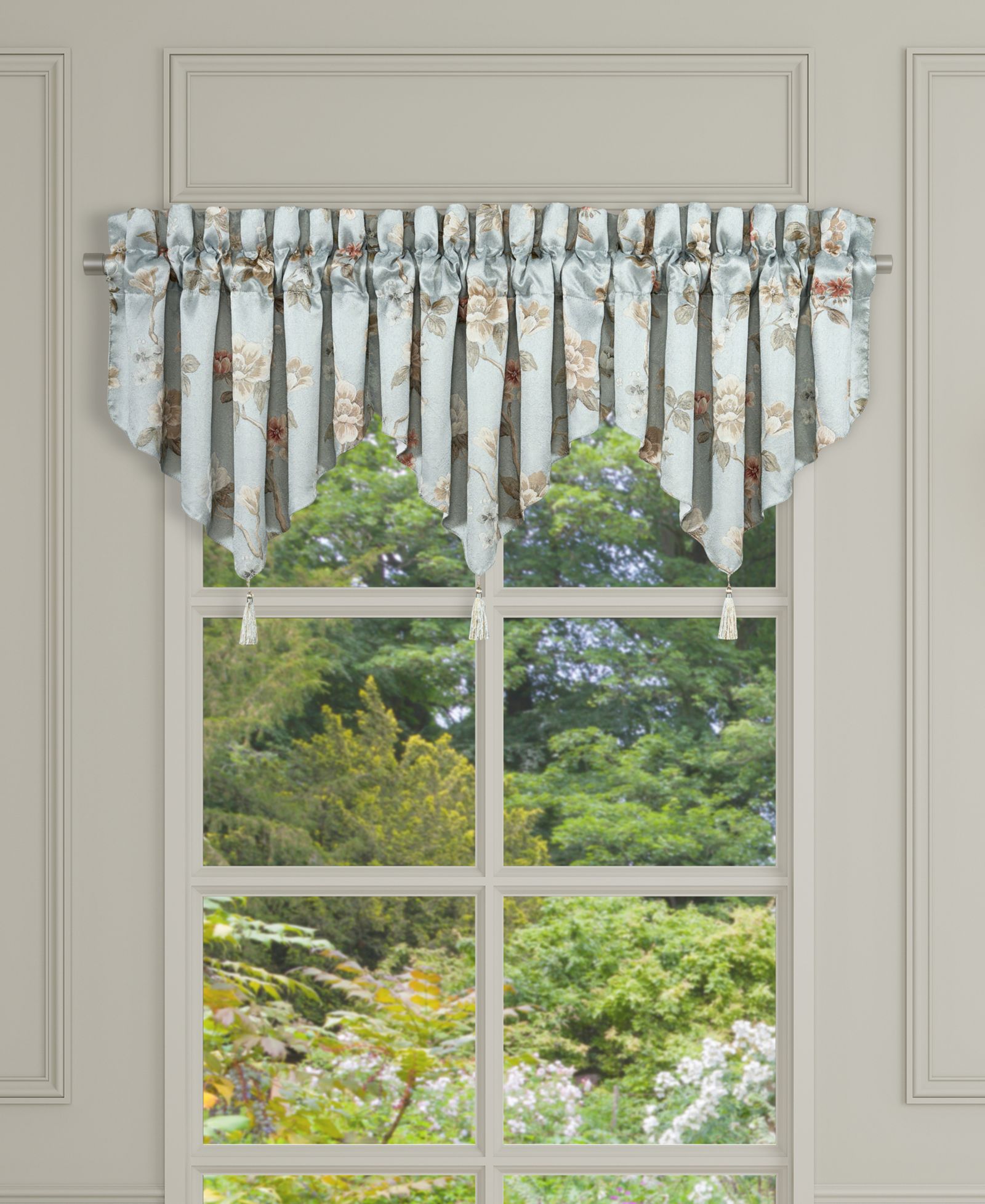 J Queen New York Prestige Window Ascot Valance, 40" x 21"