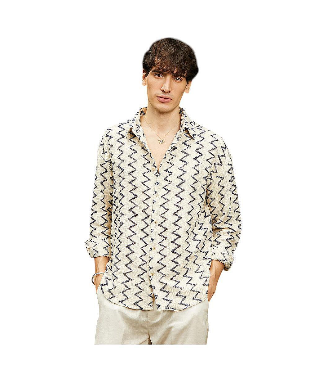 Campus Sutra Men's Cream White Zig-Zag Knit Shirt