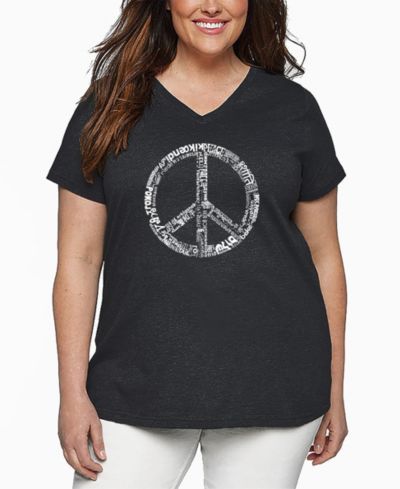 Футболка V-образного выреза LA Pop Art Plus Size THE WORD PEACE IN 77 LANGUAGES Word Art