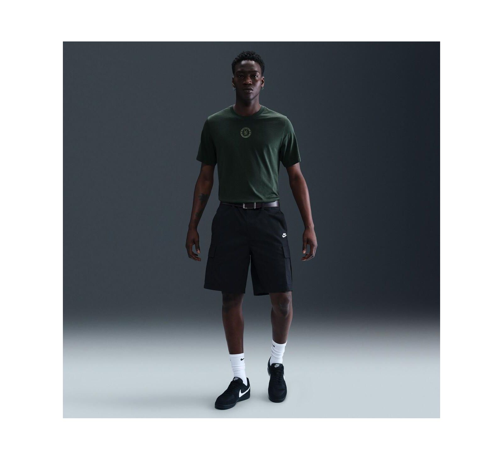 Nike Men's Green Chelsea Crest T-Shirt