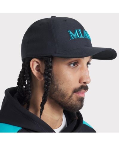 Nike Мужская кепка Black Miami Marlins 2025 City Connect Performance Swoosh Flex