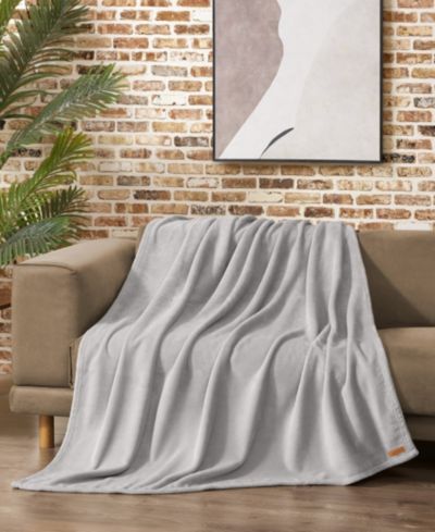 Lucky Brand Solid Plush Throw, 50" x 70"