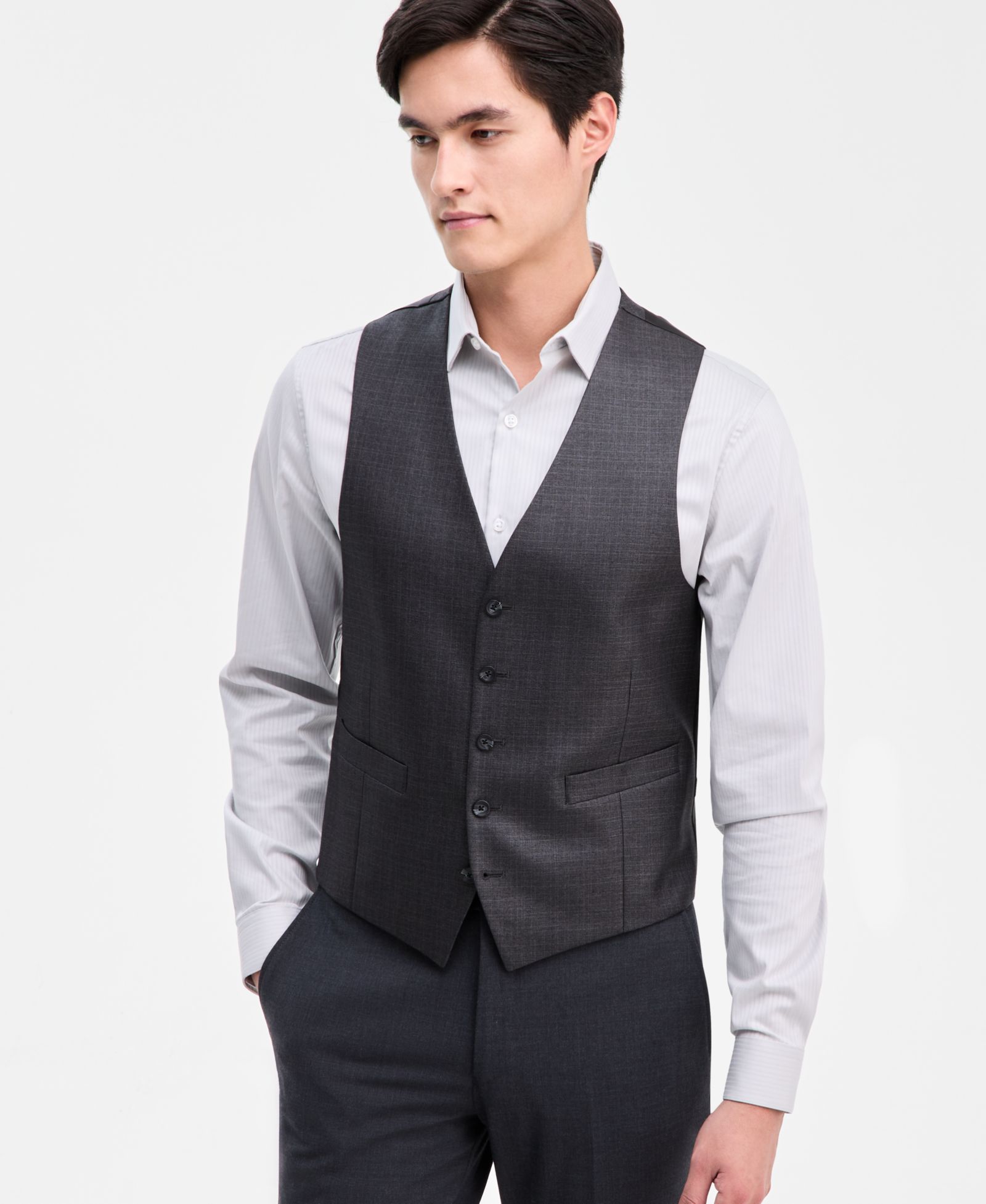 Kenneth Cole Reaction Men's Slim-Fit Techni-Cole Suit Separates Vest