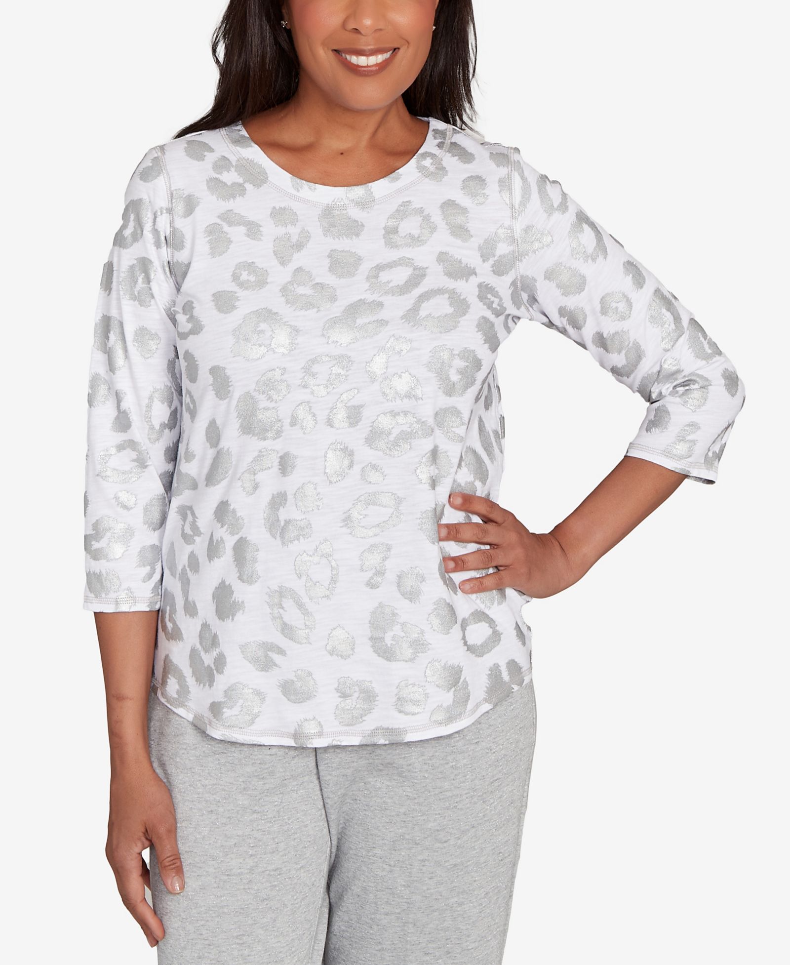 Женский топ Alfred Dunner Petite Casual Vibe Monotone Crew Neck Animal