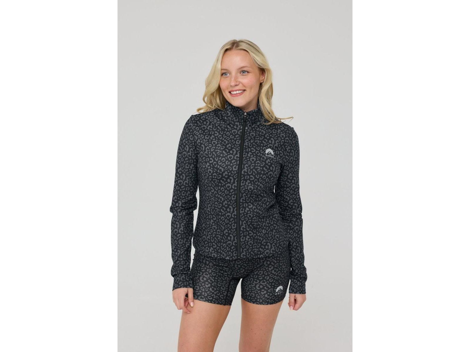 OOSC Women's Infinite Cropped Zipped Jacket - Black Leopard
