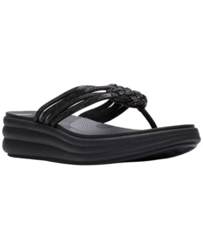 Clarks Женские сандалии Cloudsteppers Drift Gem Round Toe