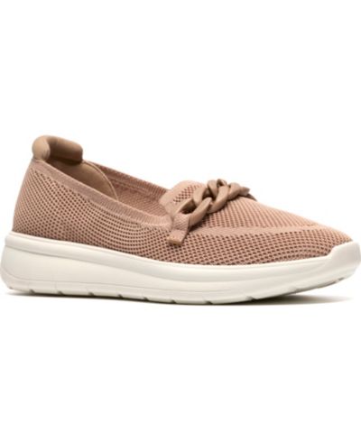 Clarks Women's Ezrin Cove Slip On Loafers