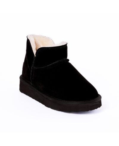 Minnetonka Women's Mavie Suede Slipper Ankle Booties
