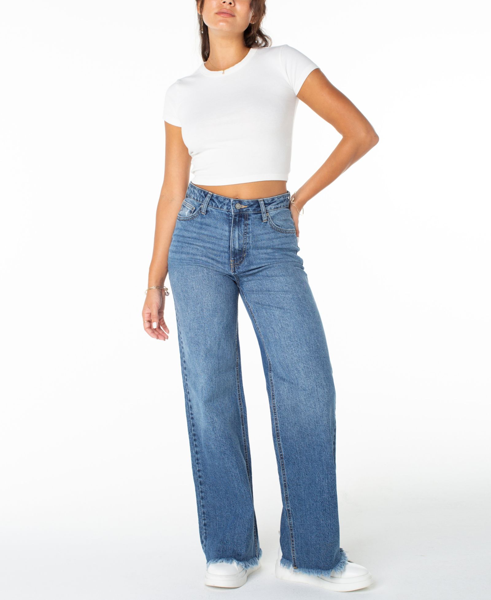 Celebrity Pink Women's Ultra High Rise Frey Hem Wide Leg Jeans