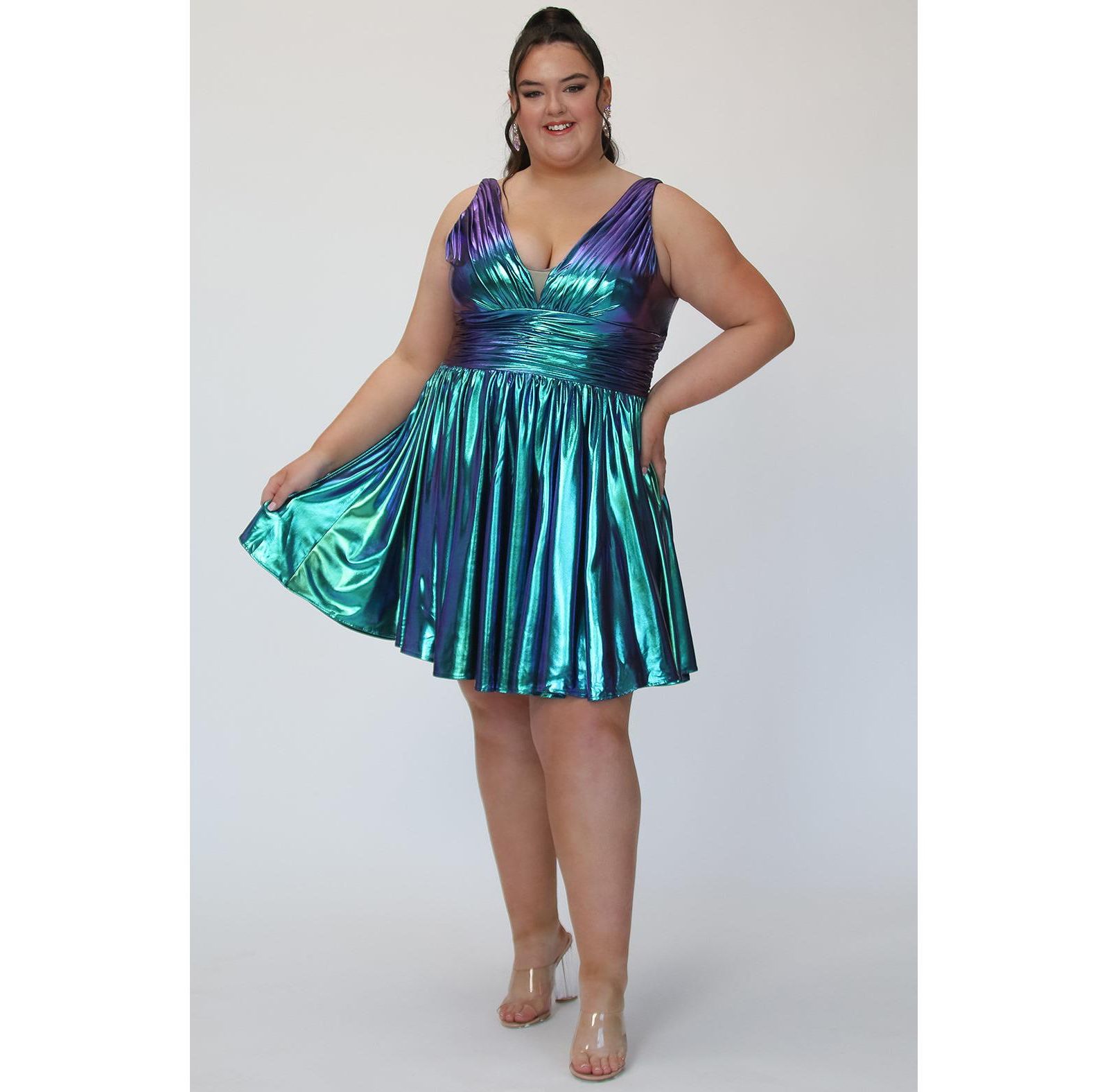 Платье Sydney's Closet Plus Size Blue & Green Iridescent