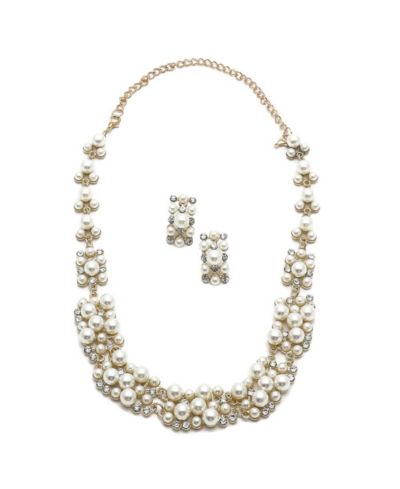 SOHI Women's Pearl Cluster Necklace And Earrings (7-) ()