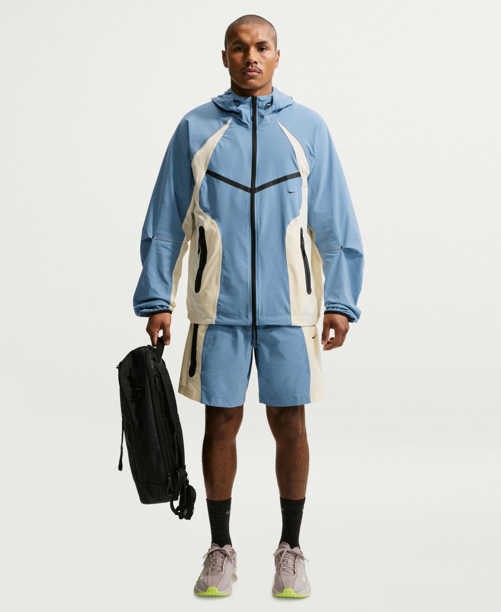 Nike Men's Tech Dri-FIT Full-Zip Windrunner Jacket
