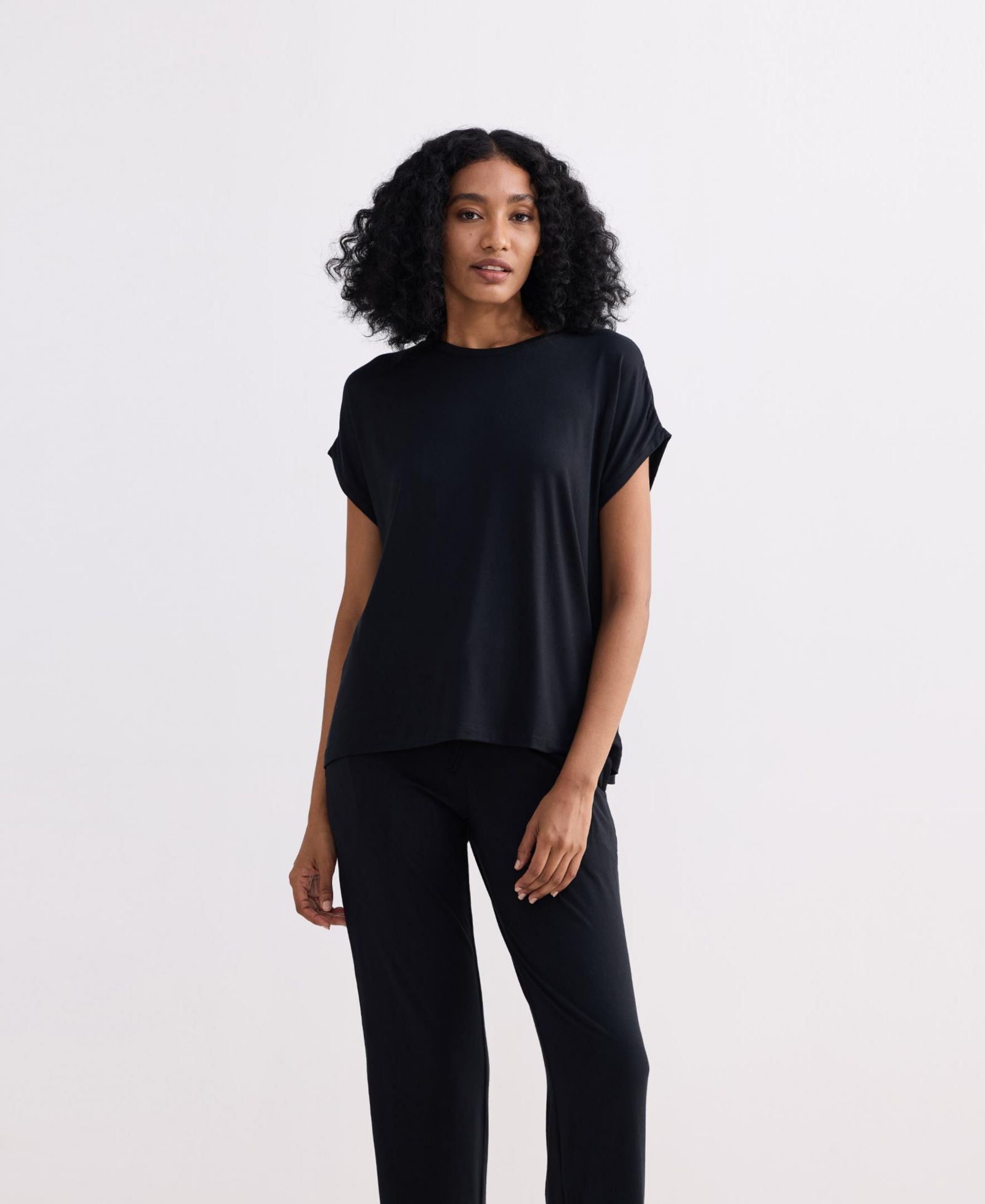 Reistor Women's Relaxed Tee