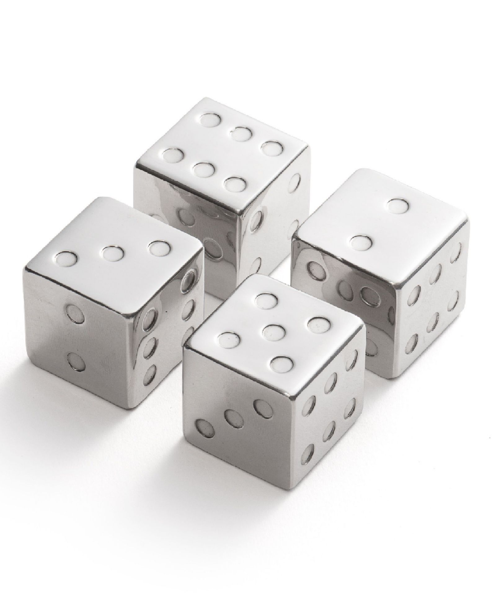 Набор охладителей для виски Outset Dice, 4 шт.