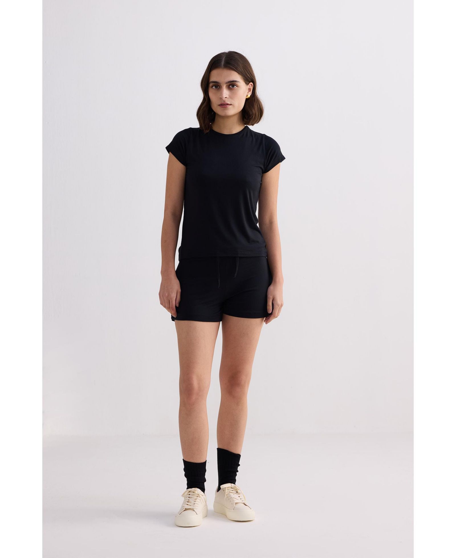 Reistor Women's Essential Short Sleeve Tee Set