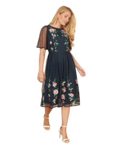 Yumi Women's Embroidered Mesh Sleeve Prom Dress