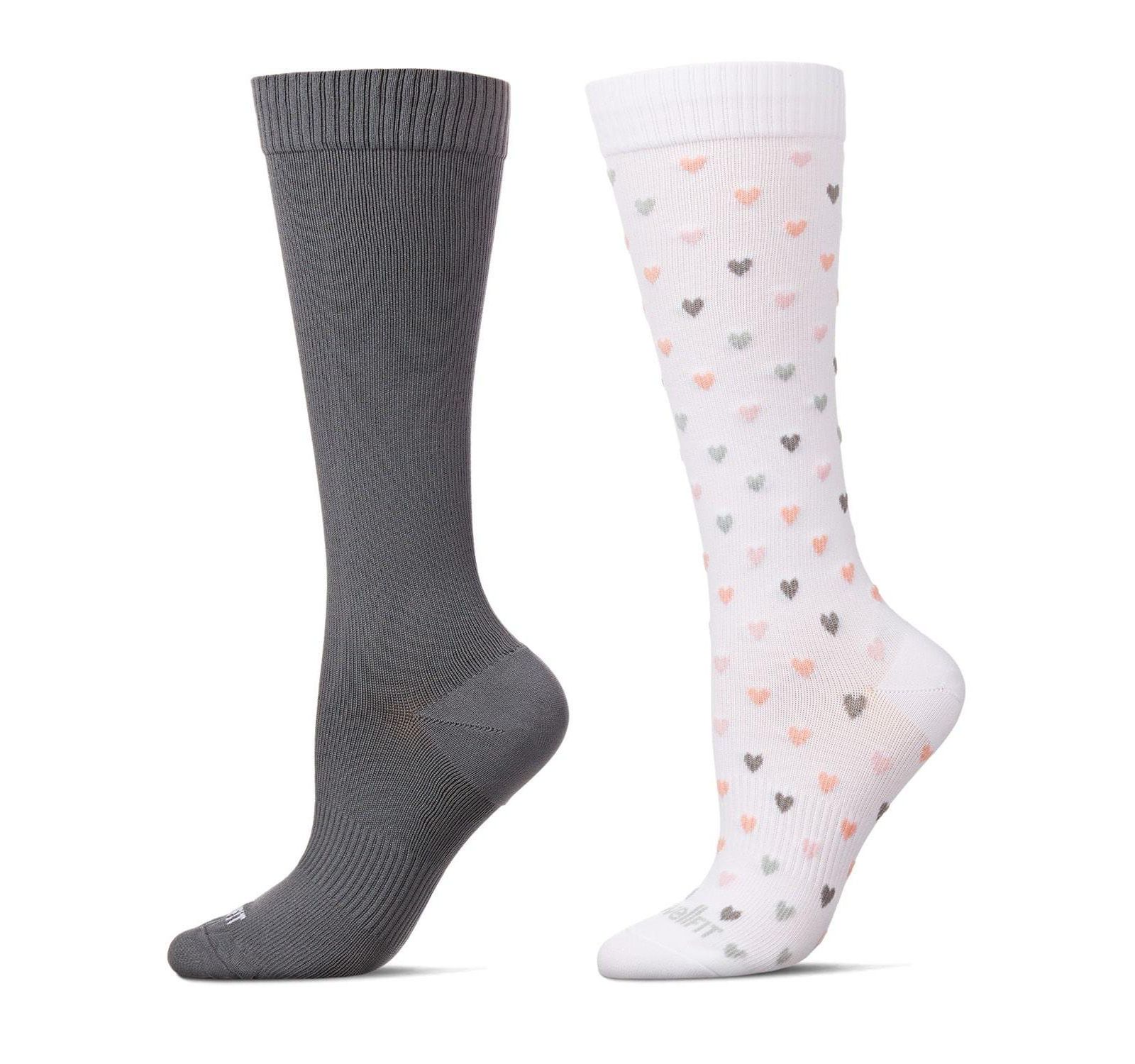 Wellfit Women's 2 Pair Pack Hearts/ Solid Compression Socks