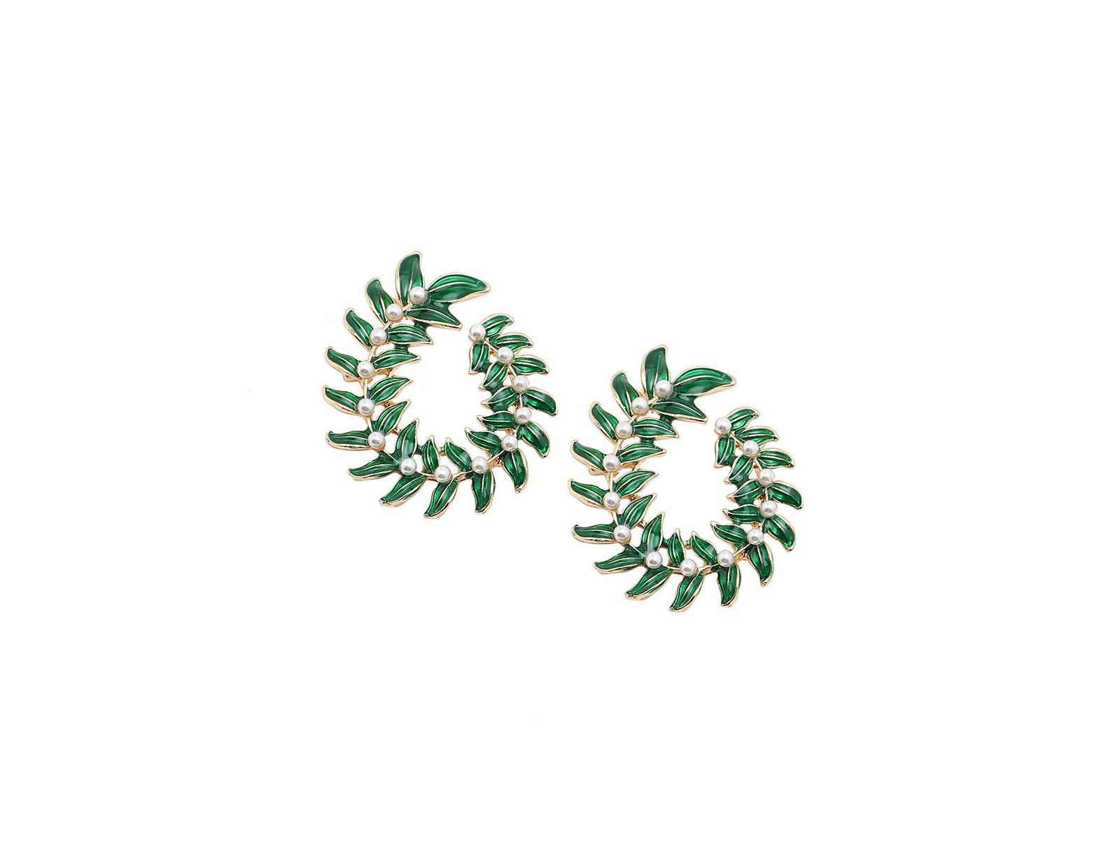 SOHI Women's Green Wreath Drop Earrings